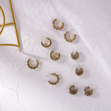 Cercei in forma de semicerc cu 3 randuri de perle mici