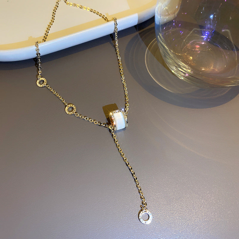 Colier cu cifre romane si pietre strass microincrustate
