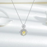 Lantisor cu pandantiv dreptunghiular si cristal galben
