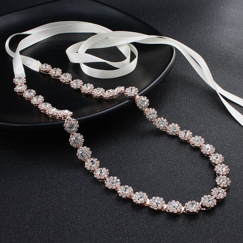 Accesoriu elegant, multifunctional