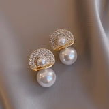 Cercei cu perle si pietre incrustate in forma de semicerc
