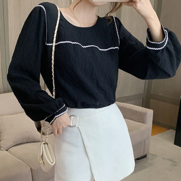 Bluza Della neagra din sifon cu maneci lungi