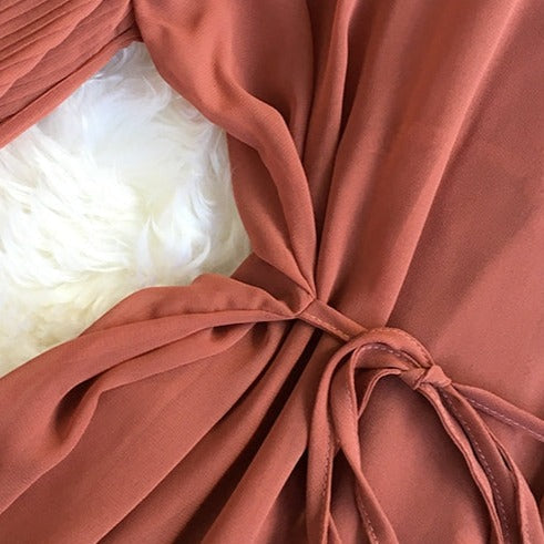 Rochie Abrianna caramizie cu jupon detasabil si pliuri lejere si cordon subtire in talie