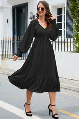 Rochie Asenefa negra cu decolteu in V