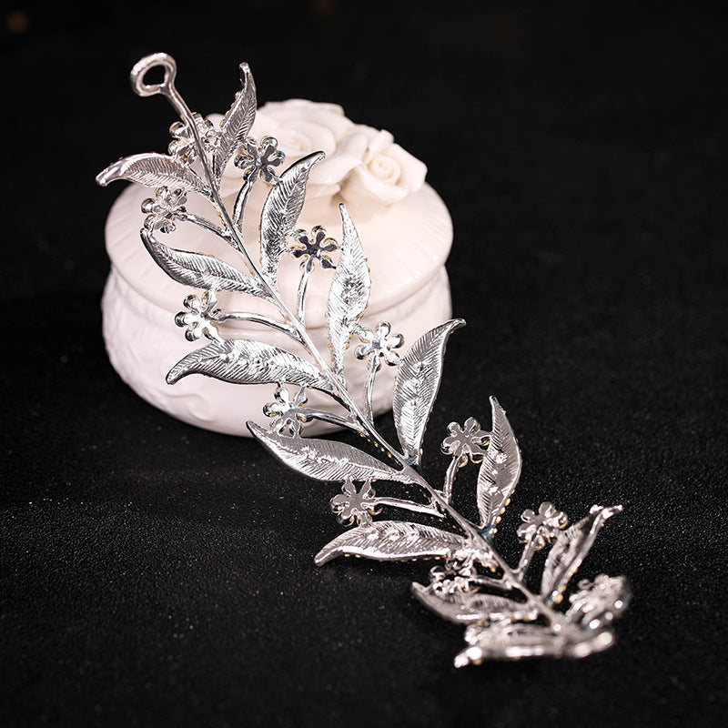 Diadema in forma de frunze si flori