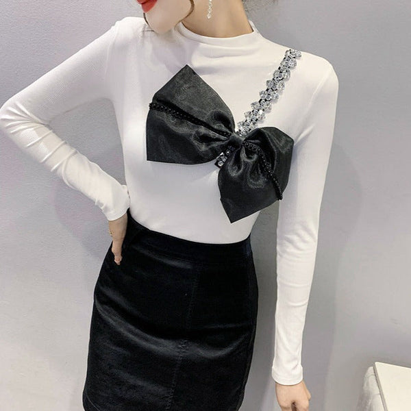 Bluza Aldona alba cu funda supradimensionata