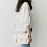 Camasa Nineta cu aplicatii florale brodate