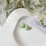 Cercei mici in forma de inima verde mint