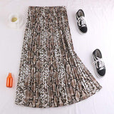 Fusta Tayla maro inchis cu animal print