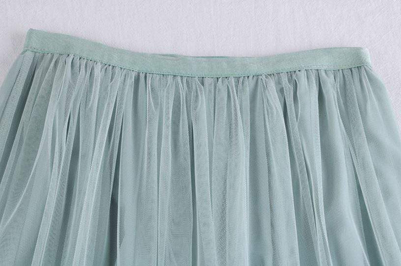 Fusta Zontya verde deschis din tulle cu banda elastica