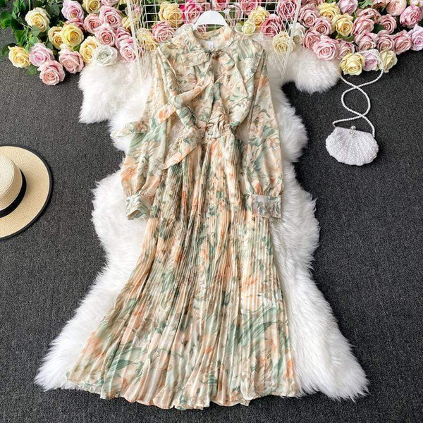 Rochie Debbye crem plisata cu elastic in talie