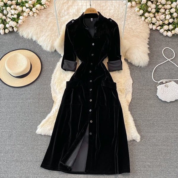 Rochie Emira din catifea cu buzunare laterale si nasturi
